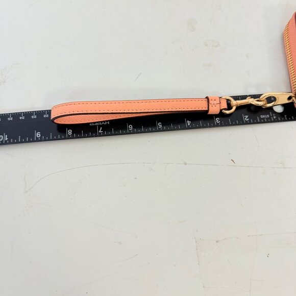 Coach Peach Leather Wristlet Wallet With Gold Hardware Zip Around Closure - Picture 13 of 16